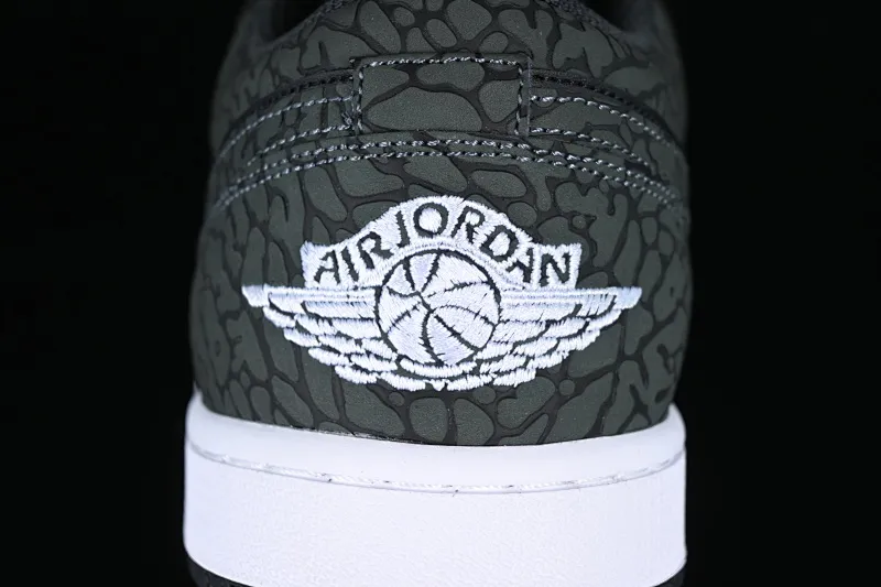 All categories Air Jordan Jordan series basketball shoes Air Jordan 1 Low Air Jordan 1 Low AJ1 Joe 1 all black burst pattern low-top cultural casual sneakers FB9907-001